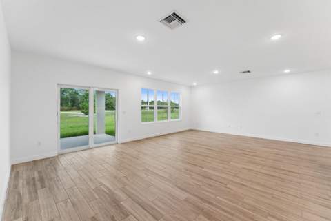 1685 SW Meridian Avenue, Port St. Lucie FL - photo 13 of 30