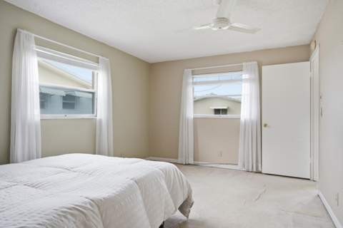 8212 NW 12th Court, Plantation FL - photo 13 of 25