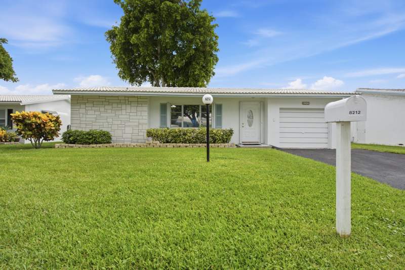 2 bedroom Single Family Residence at 8212 NW 12th Court, Lauderdale West 2 Sec, Plantation — photo 2