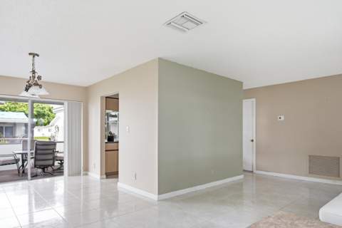 8212 NW 12th Court, Plantation FL - photo 7 of 25