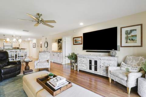 711 Hummingbird Way #201, North Palm Beach FL - photo 15 of 48