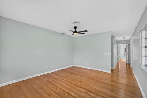 1547 W 10th Street, Riviera Beach FL - photo 10 of 37