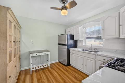 1547 W 10th Street, Riviera Beach FL - photo 14 of 37