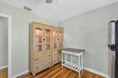 1547 W 10th Street, Riviera Beach FL - photo 16 of 37