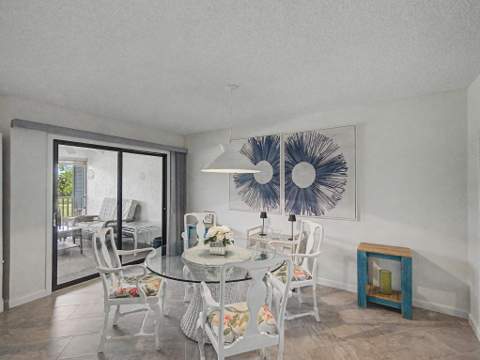 5132 SE Club Way #202, Stuart FL - photo 13 of 34