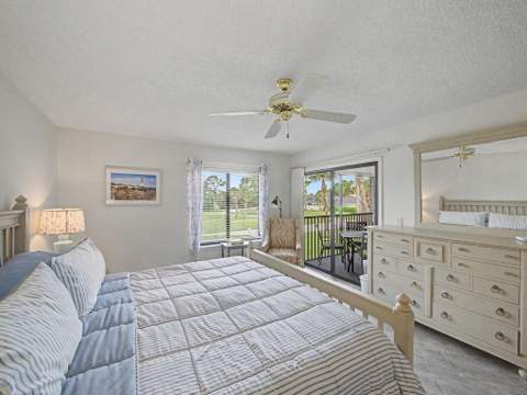 5132 SE Club Way #202, Stuart FL - photo 15 of 34