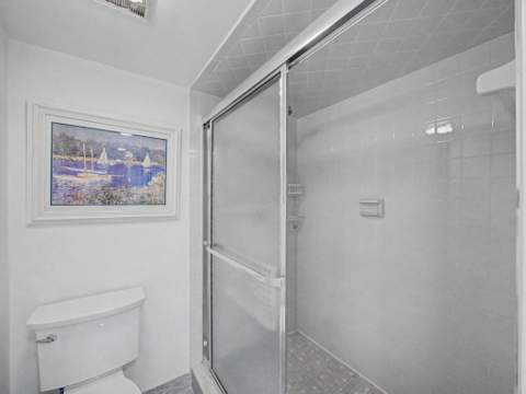 5132 SE Club Way #202, Stuart FL - photo 18 of 34