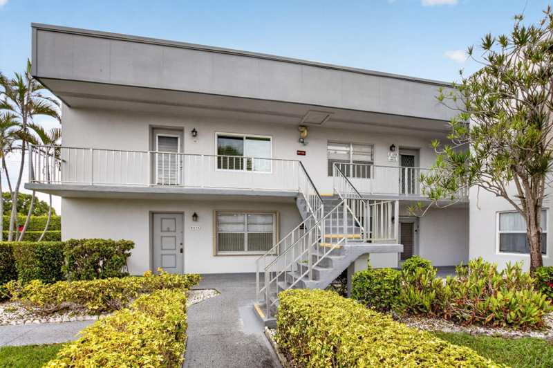 2 bedroom Condominium at 701 Burgundy O, Kings Point Burgundy Condos, Delray Beach — photo 1