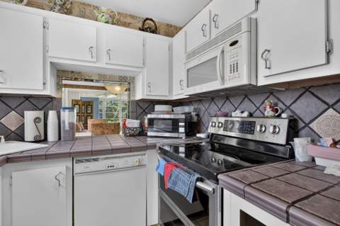 6350 NW 62nd Street #201, Tamarac FL - photo 7 of 25