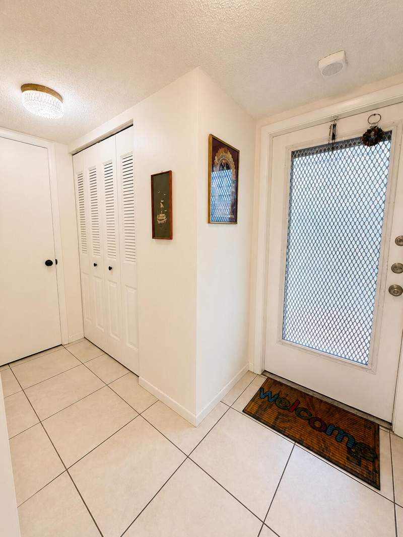 1 bedroom Condominium at 6200 NW 62nd Street #206, Bermuda Club Four Condo, Tamarac — photo 3