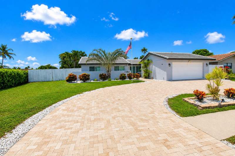3 bedroom Single Family Residence at 6521 Woodbury Road, TOLEDO PARK HOMES SEC 1, Boca Raton — photo 3
