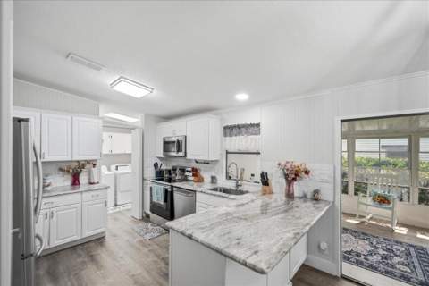 222 Sandy Bottom Place, Fort Pierce FL - photo 11 of 54