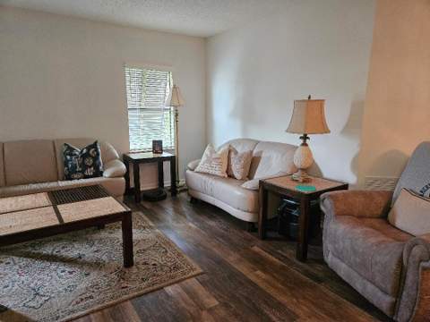 7680 SE Shenandoah Drive, Hobe Sound FL - photo 6 of 41