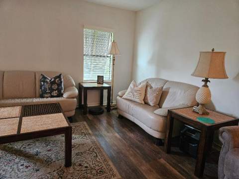7680 SE Shenandoah Drive, Hobe Sound FL - photo 8 of 41