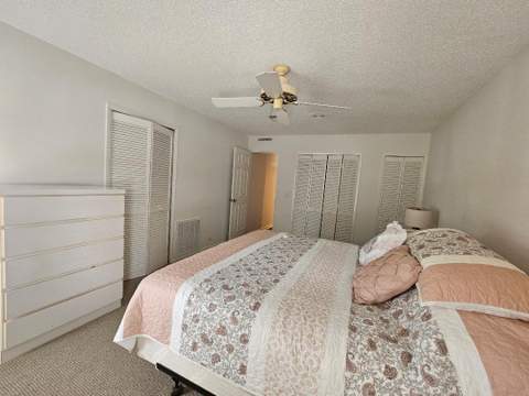 7680 SE Shenandoah Drive, Hobe Sound FL - photo 14 of 41