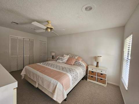 7680 SE Shenandoah Drive, Hobe Sound FL - photo 16 of 41