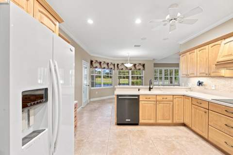 3608 Twin Lakes Terrace, Fort Pierce FL - photo 9 of 49
