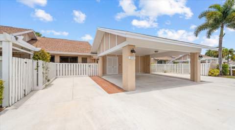 3733 Cape Pointe Circle, Jupiter FL - photo 23 of 45