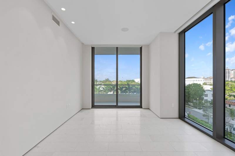 1 bedroom Condominium at 200 Arkona Court #401, 1515 Flagler Condo, West Palm Beach — photo 3