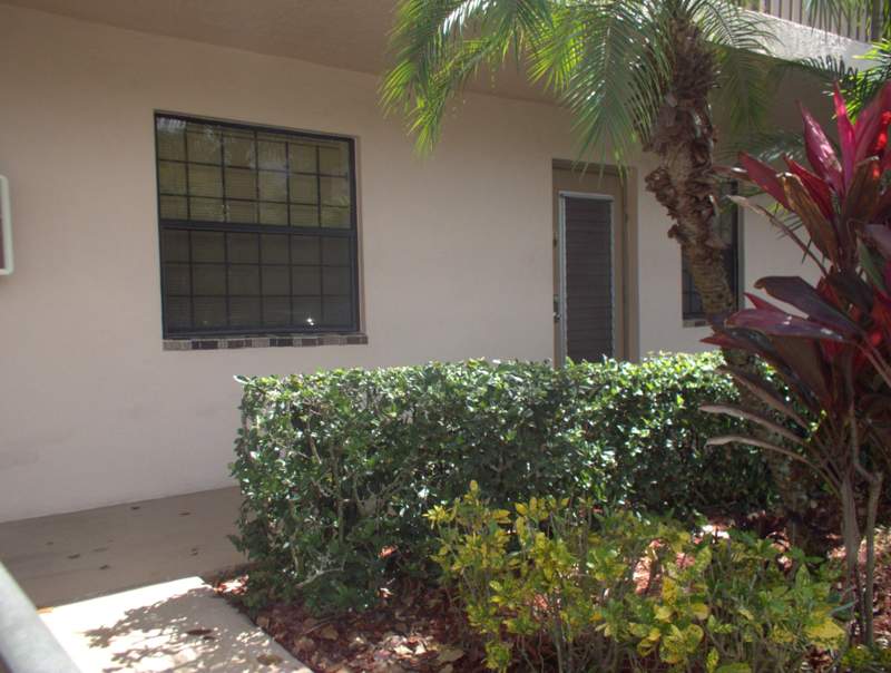 2 bedroom Condominium at 10332 Sunrise Lakes Boulevard #111, Sunrise Lakes IV, Sunrise — photo 5