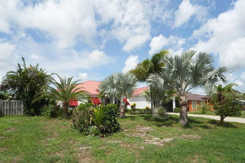 4 bedroom Single Family Residence at 1812 SE Fallon Drive, Port St Lucie Section 13, Port St. Lucie — photo 5