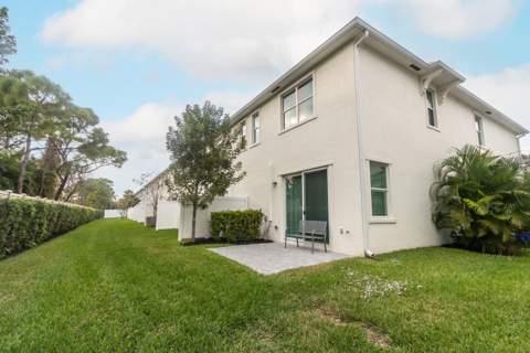 4578 Meyerson Place, Lake Worth FL - photo 7 of 16