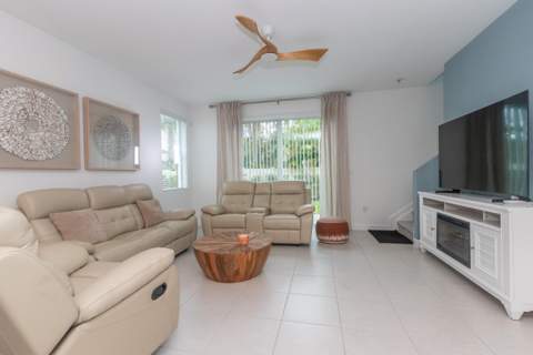 4578 Meyerson Place, Lake Worth FL - photo 9 of 16