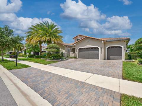 8965 Watercrest Circle, Parkland FL - photo 8 of 118