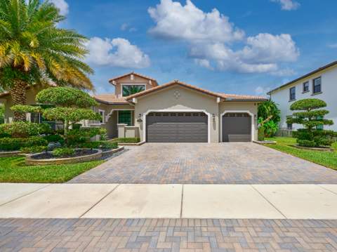 8965 Watercrest Circle, Parkland FL - photo 9 of 118