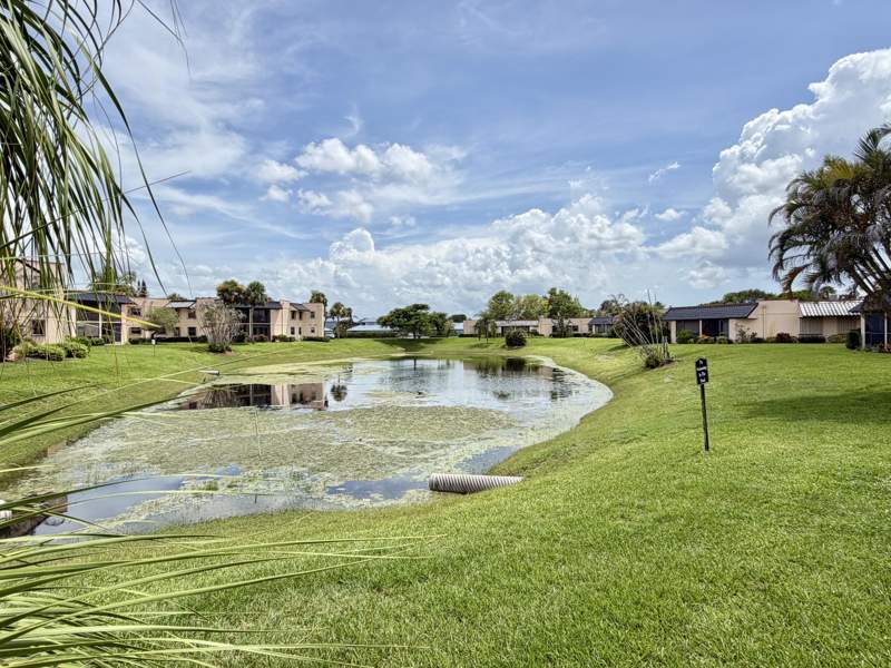 1 bedroom Condominium at 1901 NE Collins Circle #9-10, Savannas Club Condo, Jensen Beach — photo 3