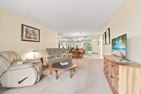 3231 Holiday Springs Boulevard #205, Margate FL - photo 9 of 35