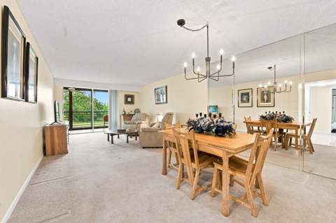 3231 Holiday Springs Boulevard #205, Margate FL - photo 15 of 35