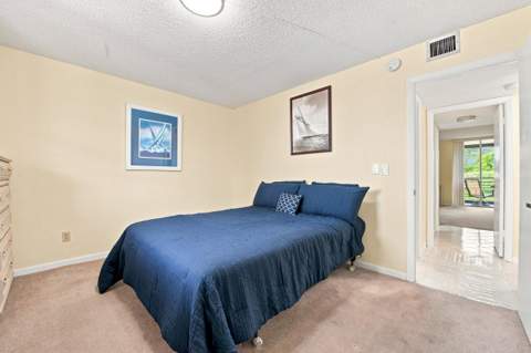 3231 Holiday Springs Boulevard #205, Margate FL - photo 20 of 35