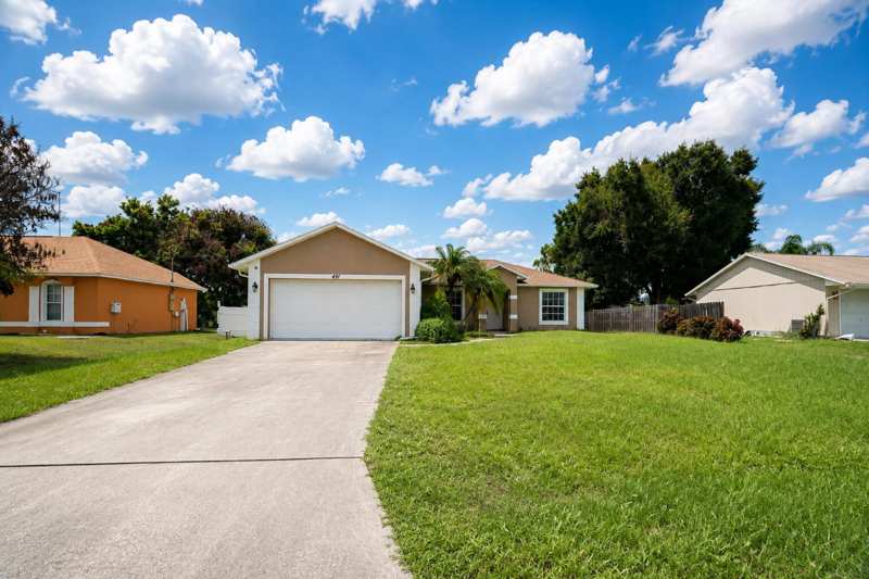 3 bedroom Single Family Residence at 491 SE Starflower Avenue, Port St Lucie Section 13, Port St. Lucie — photo 1