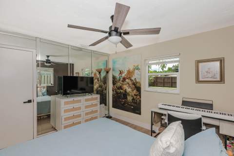 5631 Freedom Street, Hollywood FL - photo 22 of 31