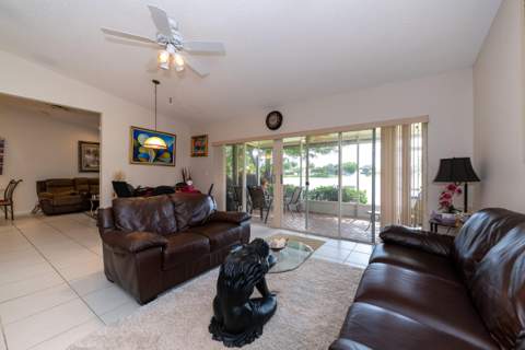 3973 Summer Chase Court, Lake Worth FL - photo 7 of 52