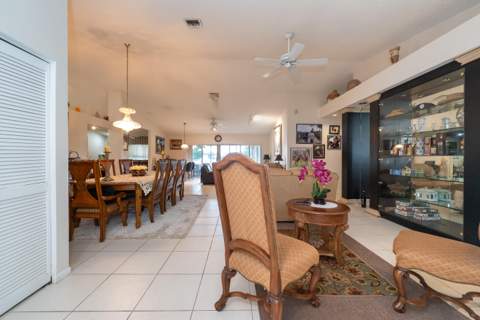 3973 Summer Chase Court, Lake Worth FL - photo 18 of 52