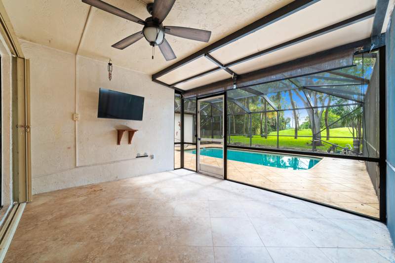 4 bedroom Townhouse at 219 Wildwood Circle, Wildwood of Deercreek, Deerfield Beach — photo 3