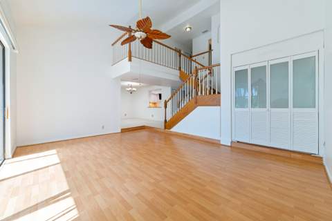 219 Wildwood Circle, Deerfield Beach FL - photo 14 of 28