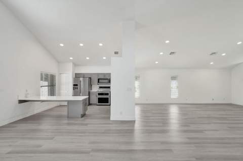 10729 Edinburgh Street, Cooper City FL - photo 13 of 63