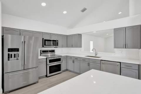 10729 Edinburgh Street, Cooper City FL - photo 16 of 63