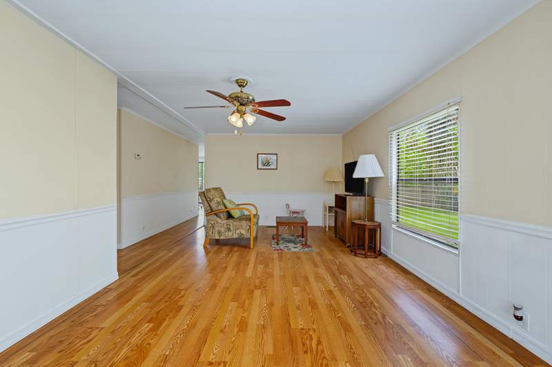 2 bedroom Manufactured Home at 4966 Deanna Lane, Green Acres Unit 3, Fort Pierce — photo 5