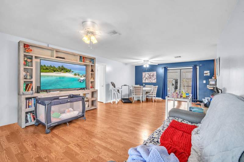 3 bedroom Single Family Residence at 9240 Honeywell Road, Tropical Country Estates, Lake Worth — photo 5