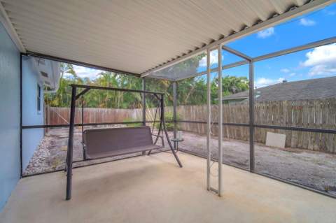 9240 Honeywell Road, Lake Worth FL - photo 23 of 28