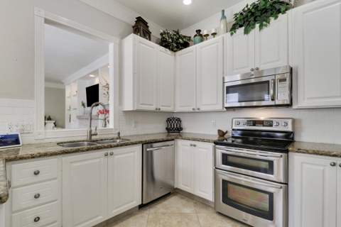 511 Sweet Bay Circle, Jupiter FL - photo 16 of 53