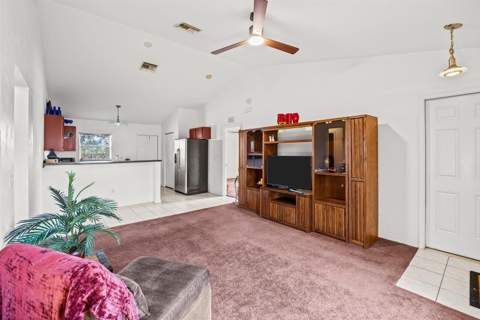 913 SE Forrest Park Drive, Stuart FL - photo 7 of 32