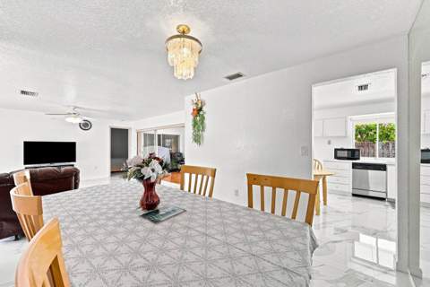 8481 NW 24th Street, Sunrise FL - photo 11 of 35