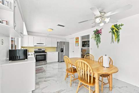 8481 NW 24th Street, Sunrise FL - photo 12 of 35