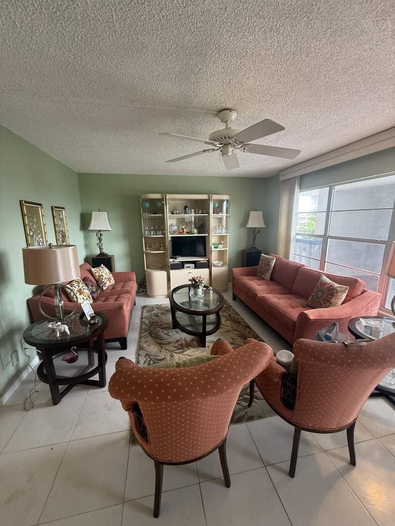 1 bedroom Condominium at 407 Greenbrier A, Century Village - Greenbrier Condo, West Palm Beach — photo 5