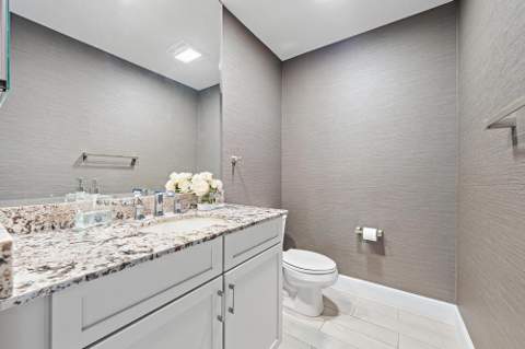 411 Bay Colony Drive, Juno Beach FL - photo 11 of 39